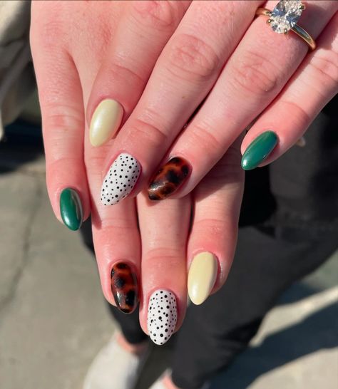 when is it actually gonna be fall weather in Utah🥲 - - #nailtech #nails #geloverlay #promnails #nailtech #nails #nailart #summernails #fallnails #nailart #summer #brightnails #cutenails #summernailinspo #nailinspo #utahnails #nailideas #woodscross #bountiful #smallbuisness #halloweennails #handpainted #bountifulnailsalon #woodscrossnailsalon #woodscrosssalon #bows #thanksgivingnails #christmasnails #holidaynails Utah Nails Fall, University Of Utah Nails, Utah Utes Nails, Utah Jazz Nails, Utah Girl Nails, Utah Nails, Gel Overlay, Bright Nails, Thanksgiving Nails