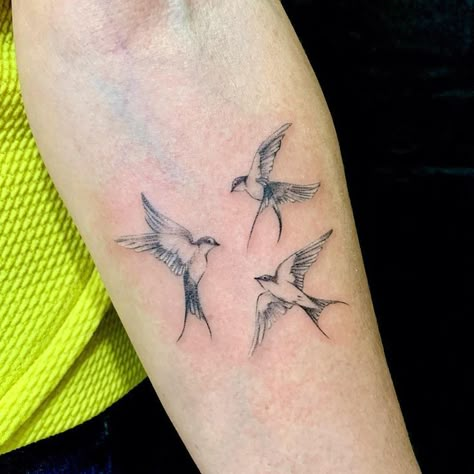 Tattoos That Symbolize Family, 3 Birds Tattoo, Three Little Birds Tattoo, Little Birds Tattoo, Three Birds Tattoo, Swallow Tattoo Design, Swallow Bird Tattoos, Bird Tattoos Arm, Tattoo Birds