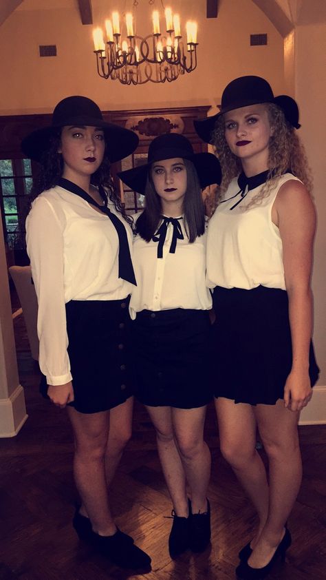 Ahs Coven Halloween Costume, Ahs Costume Ideas, Coven Halloween Costume, American Horror Story Halloween Costumes, Ahs Coven Outfits, Ahs Costume, Coven Costume, Ahs Halloween, American Horror Story Costumes