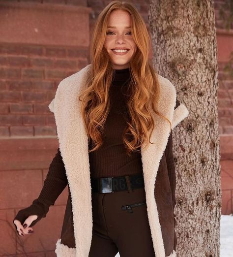 Abigail Cowen Source (@cowensource) • Instagram photos and videos Abigail Cowen Photoshoot, Abigail Cowen Hair, Ginger Actress, Kory Anders, Abbey Cowen, Abigail Cowen, Red Hair Inspo, Hair Stuff, American Beauty