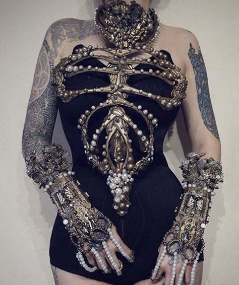 Diy Kostüm, Skeletal, Fantasy Clothing, Fantasy Fashion, Dark Fashion, Character Outfits, Looks Style, Costume Design, Gothic Fashion