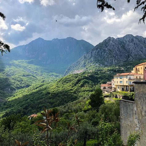 Molise, Italy, Will Pay You to Live and Work There Molise Italy, Grand Millennial, Living In Italy, Places In Italy, Quiet Beach, San Francesco, Ski Area, Fishing Villages, Nature Reserve