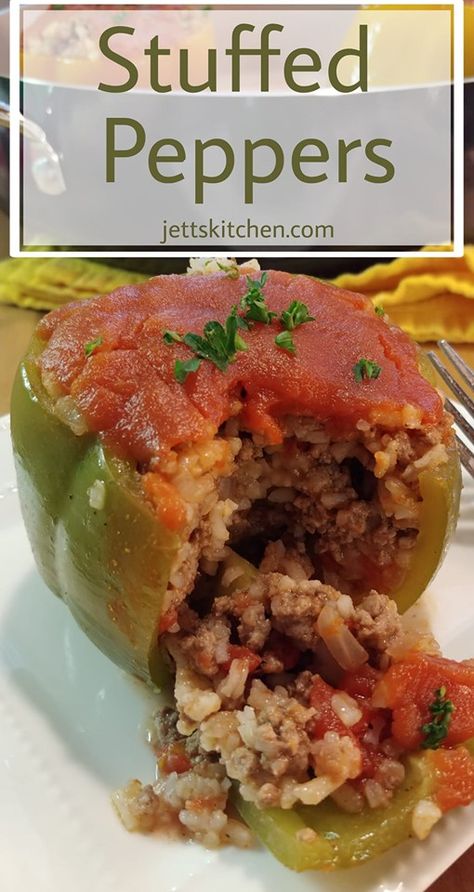 Recipe For Stuffed Bell Peppers, Classic Stuffed Peppers Recipe, Ground Beef Rice, Beef Rice, Instant Pot Recipe, Bell Pepper Recipes, Green Peppers, Peppers Recipes, Beef Dinner