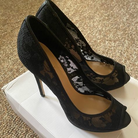 New- Aldo Velalla Black Lace High Heel Court Shoes. Peep Toes With Lace Detail Design. Height 4.9 Inches With 0.8 Platform So They Don’t Feel As High. Statement Shoes. Comes New With Box. Lace Platform Heels, Grunge Prom Shoes, Black Heels & Wedges, Heels For Prom Black, Goth Prom Shoes, Lace Heels Outfit, Maleficent Shoes, Black Lace Aesthetic, Gothic Wedding Shoes