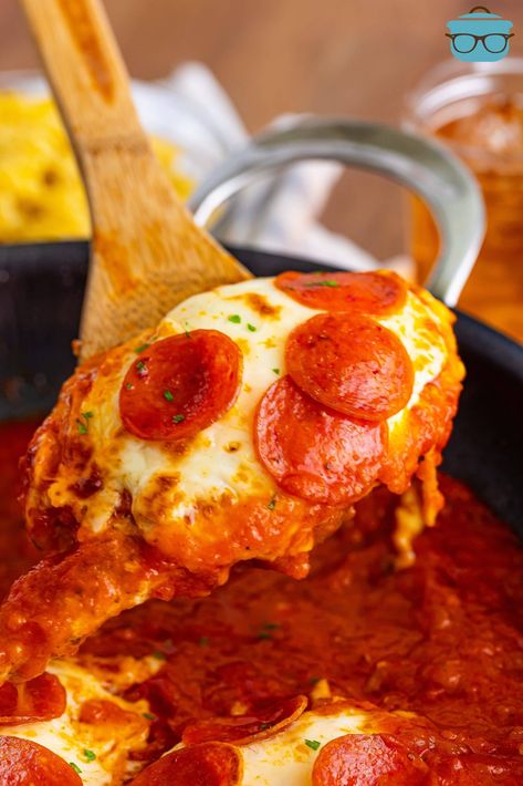 A wooden serving utensil holding a serving of Pepperoni Chicken. Pepperoni Chicken, Chicken Sauce, Country Cook, The Country Cook, Homemade Marinara, Country Cooking, Pesto Sauce, Pizza Toppings, Juicy Chicken