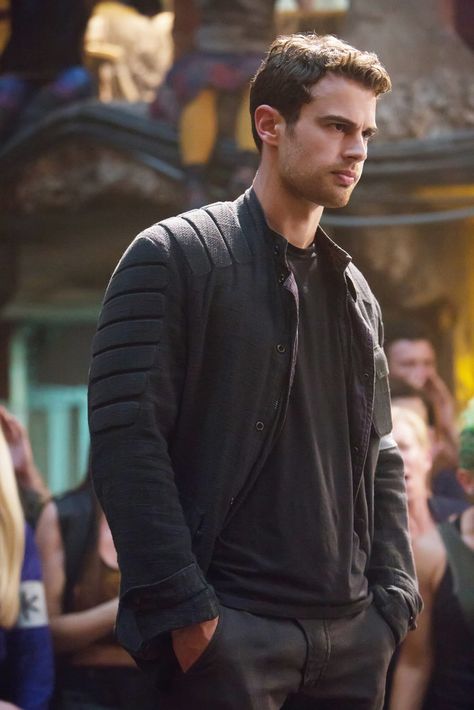 Theo James Pictures in Allegiant | POPSUGAR Entertainment Thoe James, Divergent Theo James, Divergent Four, Tris And Four, Peter James, Tobias Eaton, Theodore James, Divergent Insurgent Allegiant, The Divergent