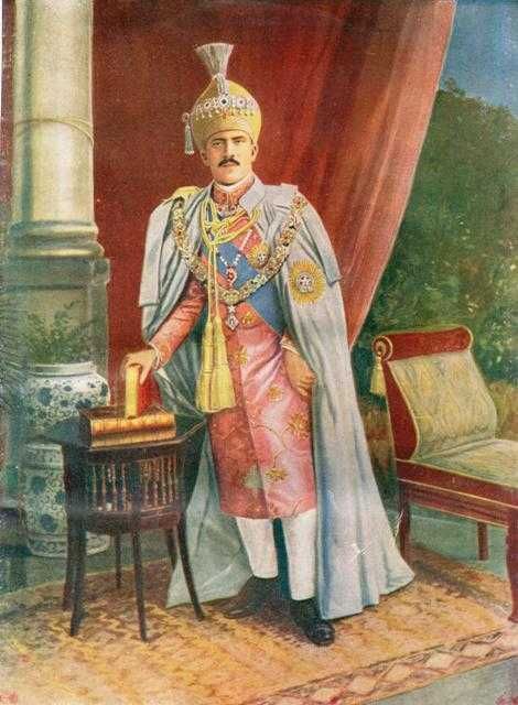 Nizam-of-Hyderabad Nizam Of Hyderabad, भारतीय इतिहास, Indian Royalty, Royal Indian, Mughal Architecture, History Of India, States Of India, Evolution Of Fashion, Van Cleef And Arpels