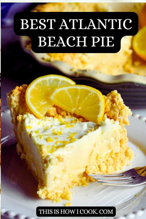 This North Carolina Pie recipe, also known as Atlantic Beach Pie is a simple but decadent, creamy lemon pie with a signature Saltine crust. So good and refreshing! #northCarolinaLemonPieRecie #AtlanticBeachPieRecipe #condensedMilkLemonPie Atlanta Beach Pie, Saltine Crust, Creamy Lemon Pie, Beach Pie, Atlantic Beach Pie, Adorable Desserts, Easy Lemon Pie, Lemon Meringue Pie Easy, Banana Split Pie