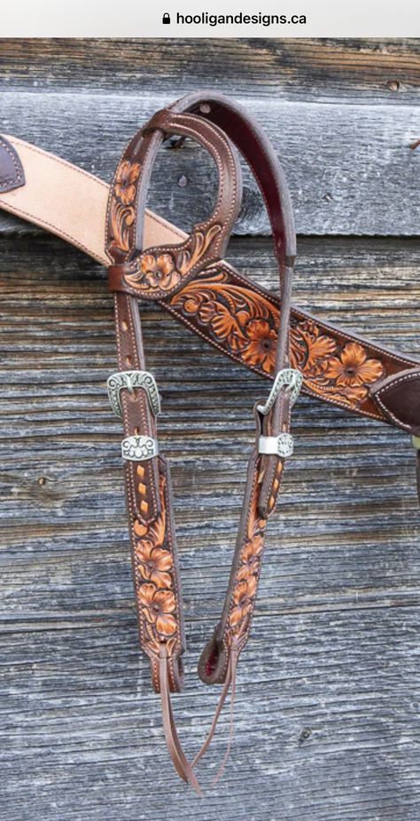 Leather Headstall Patterns, Tooled Leather Headstall, Tooled Headstall, Leather Horse Halter, Headstalls For Horses, Leather Horse Tack, Custom Leather Work, Western Bridles, Leather Tooling Patterns