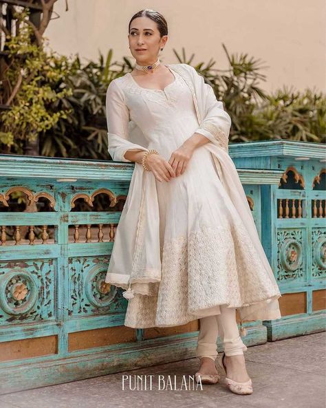 White Anarkali Suits Classy, White Floral Anarkali, White Anarkali Dress, Ivory Anarkali, White Anarkali Suits, Floral Anarkali, Punit Balana, White Anarkali, Embroidered Anarkali