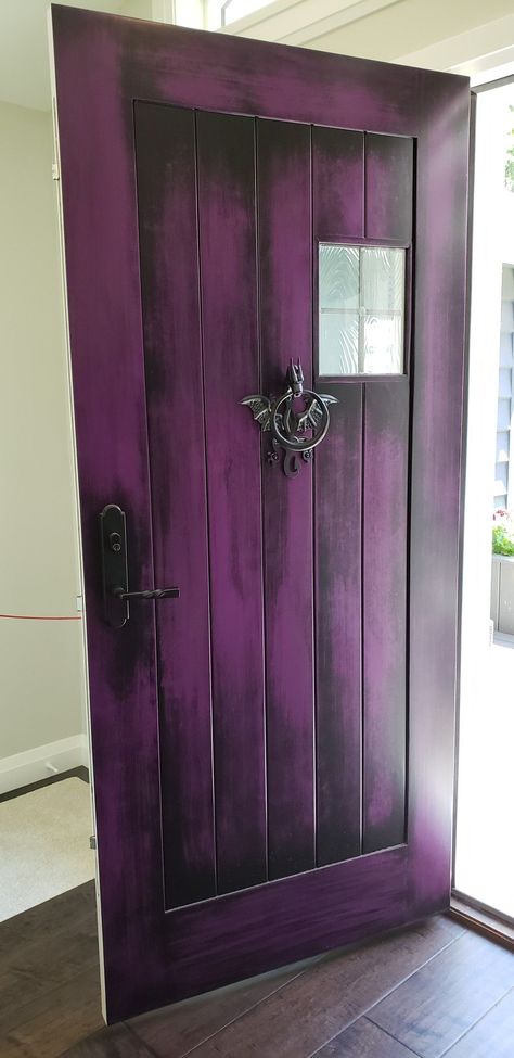 Black House With Purple Door, Witchy Purple Front Door, Painting Doors Interior Creative Diy, Purple House Interior, Purple Doors Front House, Witchy House Decor, Purple Front Door, Painted Bedroom Doors, Purple Front Doors