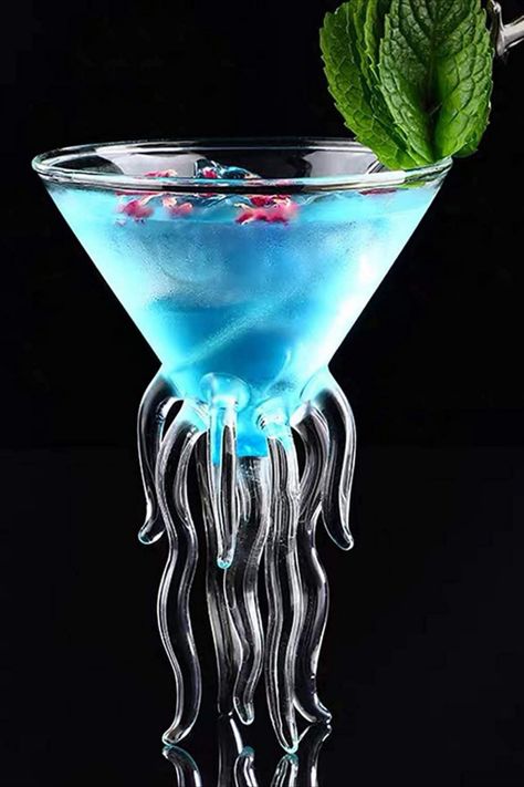 Octopus-Shaped Cocktail Glasses Bar Glasses Storage, Black Cupid, Aesthetic Glasses, Aliexpress Finds, Bar Cups, Nightclub Design, Coffee Glasses, Colorful Cocktails, Unique Cocktails