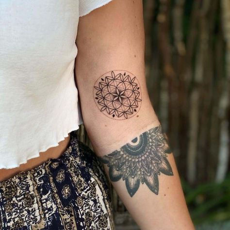 Simple Flower Of Life Tattoo, Sacred Flower Tattoo, Small Flower Of Life Tattoo, Flower Of Life Wrist Tattoo, Flowers Of Life Tattoo, Flower Of Life Lotus Tattoo, Tattoo Life Symbol, Flower Of Life Chest Tattoo, Flower Of Life Tattoos