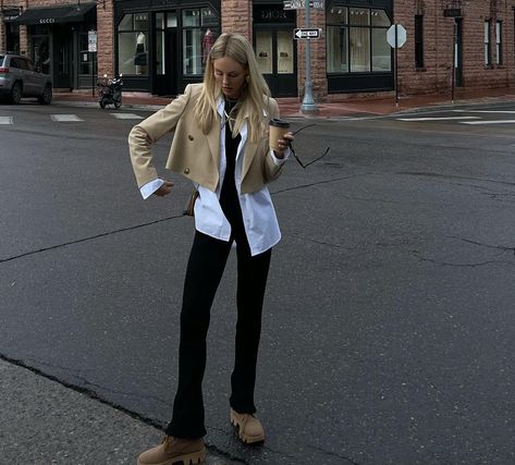 Shea Marie on Instagram: “getting a taste of fall 💧☕��️” Shea Marie Style, Shea Marie, Black Straight Leg Pants, Cropped Blazer, Fall Street Style, Straight Leg Pants, Combat Boots, Trench Coat, Fashion Inspo