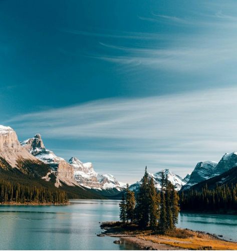 Lake Scenes, Spirit Island, Hotel Secrets, Sky Weather, Camping Photography, Jasper National Park, Camping Ideas, Landscape Nature, Photography Travel