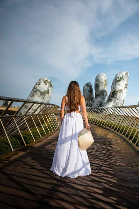 Ba Na Hills Vietnam Outfit, Da Nang Vietnam Outfit, Danang Vietnam Outfit, Ba Na Hills Vietnam, Hanoi Vietnam Outfit Ideas, Vietnam Ootd Travel Outfits, Vietnam Vacation Outfits, Vietnam Photo Ideas, Golden Bridge Vietnam