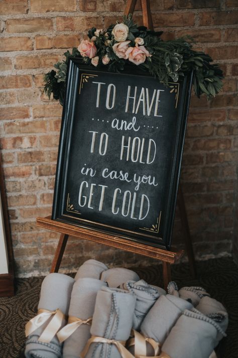 To have and to hold in case you get cold: http://www.stylemepretty.com/2017/04/20/cozy-winter-wedding-2/ Photography: Utke - http://www.tjuttke.com/ Rustic Wedding Decorations, To Have And To Hold, Winter Wonderland Wedding, Wedding 2024, Wonderland Wedding, Wedding Cake Designs, Wedding Signage, Diy Wedding Decorations, Romantic Weddings