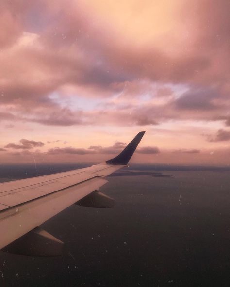 back here. ☁️☁️ Plane Sunset, Cosy Aesthetic, Vision Board Pics, Rose Gold Aesthetic, Airport Aesthetic, Gold Skies, Rose Gold Wallpaper, Aesthetic Pretty, Rosy Brown