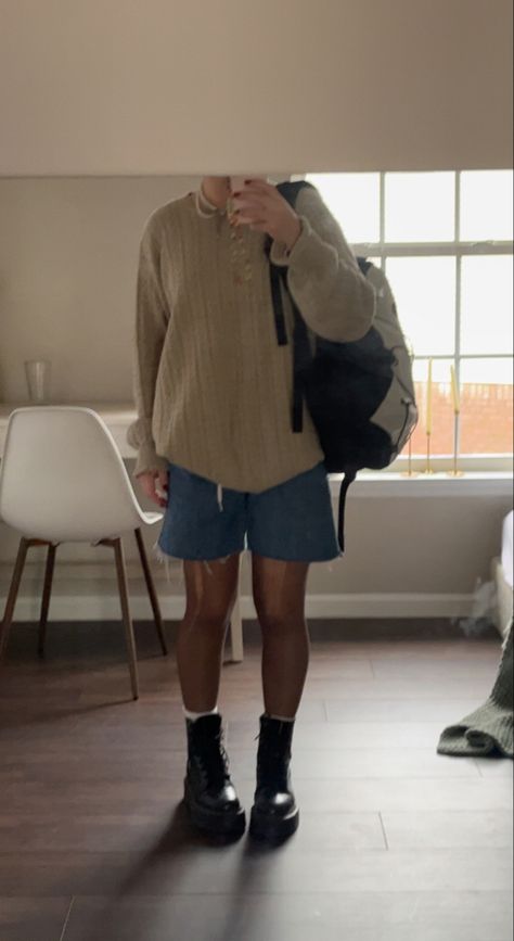 Baggy Shorts With Tights, Big Sweater And Shorts Outfit, Grandpa Sweater And Tights, Denim Shorts Winter Outfit, Denim Shorts Outfit Winter, Denim Shorts Outfit Baddie, Fall Outfit With Shorts, Jean Shorts And Tights Outfit, Winter Outfits With Shorts