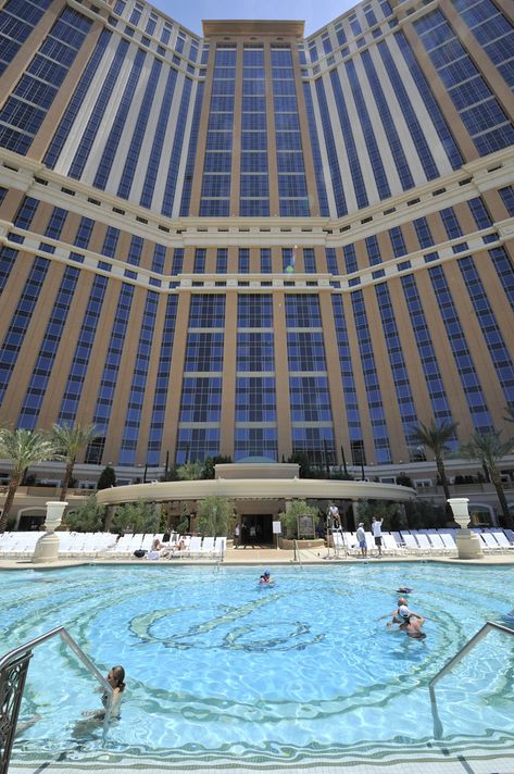 Venetian vs Palazzo Las Vegas | Differences and Which is Better Venetian Resort Las Vegas, Palazzo Hotel Las Vegas, Las Vegas Venetian, Best Pools In Vegas, Vegas Venetian, Las Vegas Spa, Venetian Hotel Las Vegas, The Palazzo Las Vegas, The Venetian Las Vegas