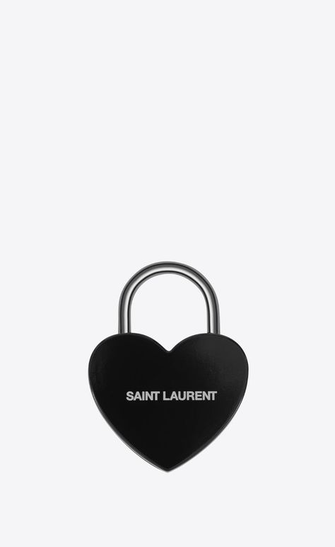 Carrd Png, Desain Pantry, Minimalist Icons, Heart Padlocks, Black And White Heart, Png Icons, Iphone Icon, The Saint, 가을 패션