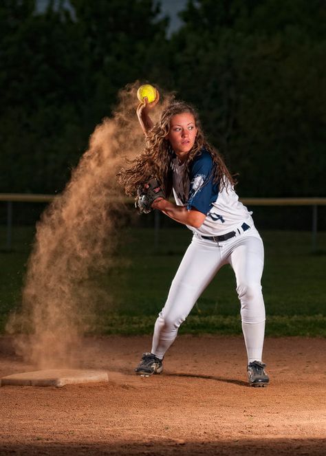 Softball Photoshoot Ideas, Kids Sports Pictures, Softball Photoshoot, Baseball Jersey Fashion, Baseball Portraits, Softball Team Photos, Softball Poses, Softball Pictures Poses, Softball Picture