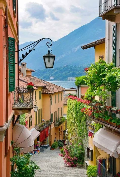 10 Unique and Easy Day Trips From Milan Within 2 Hours — Travlinmad Slow Travel Blog Comer See, Italy Art Print, Italy Street, Toscana Italia, Sorrento Italy, View Wallpaper, Lake Como Italy, Capri Italy, Italy Travel Tips