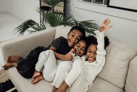 Getting An Apartment, Black Siblings, Black Motherhood, Siblings Goals, With My Boyfriend, Future Mommy, Mommy Goals, Beautiful Black Babies, Black Family