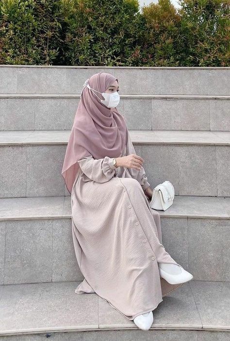 Muslimah Outfit Syari, Ootd Muslimah Syari Casual, Ootd Syari Casual, Muslimah Outfit, Hijab Style Tutorial, Muslim Outfits Casual, Muslim Fashion Hijab Outfits, Hijab Style Casual, Hijabi Fashion Casual