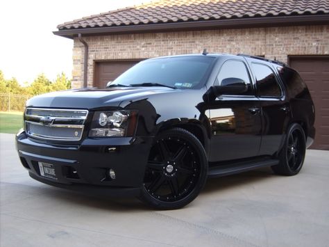 Chevy Tahoe #Chevy #Chevrolet #Tahoe Avalanche Truck, 2007 Chevrolet Tahoe, Chevy Models, Car Man Cave, Dropped Trucks, Yukon Denali, Custom Chevy Trucks, Chevy Cruze, Chevy Suburban