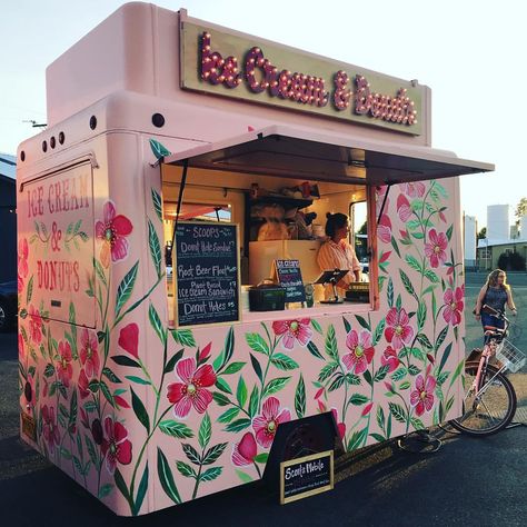 Friday night love happening right here 🍦💖🌸 #flowerpower🌸 #icecreamanddonuts . . . . . . . . . . #icecream #communityoflove… | Instagram Food Truck Lights, Girly Food Truck, Boho Food Truck, Ice Cream Trailer Ideas, Pastry Food Truck, Bakery Food Truck Ideas, Taco Truck Ideas, Food Truck Ideas Design Trailers, Pink Food Truck