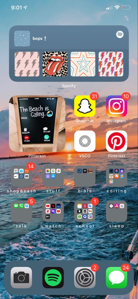 Ios Summer Aesthetic, Iphone Background Ideas Apps, Ios Summer Ideas, Summer Ios Homescreen Ideas, Vsco Homescreen, Summer Ios Homescreen Layout, Ios 16 Summer Home Screen Ideas, Summer Home Screen, Iphone Organisation