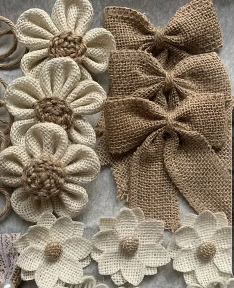 Corn Husk Crafts, Twine Flowers, Jute Flowers, Doilies Crafts, Jute Crafts, Rice Bags, Burlap Crafts, Burlap Flowers, Rope Crafts