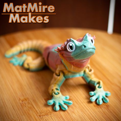 STL file Crested Gecko Articulated Toy, Print-In-Place Body, Snap-Fit Head, Cute Flexi・3D printer model to download・Cults Articulated 3d Printing, 3d Toys 3d Printing, 3d Printed Toys Free Printable, 3d Printer Toys, 3d Print Animals, 3d Printed Animals, Free 3d Printer Files, 3d Printer Ideas, 3d Printer Stl Files