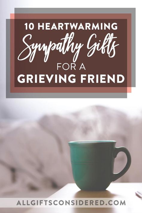 These 10 sympathy gift ideas are the most heartwarming memorial gifts to give to a grieving friend. Find out how you can provide comfort with your gift. Sympathy Gift Ideas, Sympathy Basket, Family Gift Exchange, Unique Sympathy Gifts, Sympathy Gift Baskets, Condolence Gift, Creative Diy Gifts, Losing A Loved One, Cadeau Diy