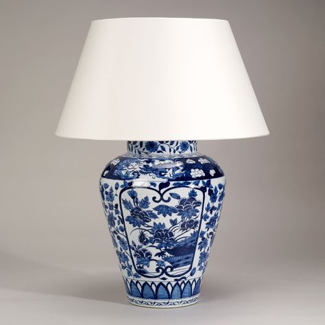 Imari Vase - Blue and White - Vaughan Designs Zug, Argentina, Vaughan Lighting, Imari Vase, Statement Lamp, Silk Lampshade, Sitting Rooms, Porcelain Table, Candle Shades