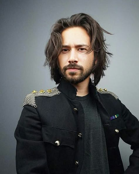 Jesse Rath. Brainiac 5, Jesse Rath, Worm Hole, Character Faceclaims, Computer Hacker, Dc Comics Heroes, Stargate Sg1, The Legion, Security Guard