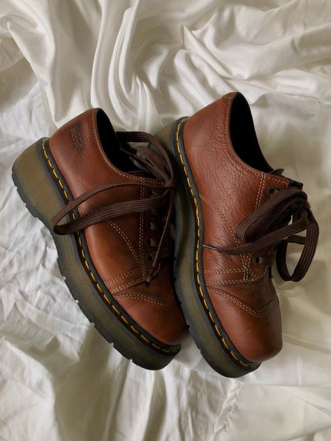 Doc Martens, Womens Shoes, Mens Shoes, Casual Shoes, Brown Doc Martens, Brown Shoes Brown Low Doc Martens, Doc Shoes, Brown Docs, Dc Martens, Shoe Reference, Brown Doc Martens, Mens Shoes Casual, Brown Loafers, Walk In Wardrobe