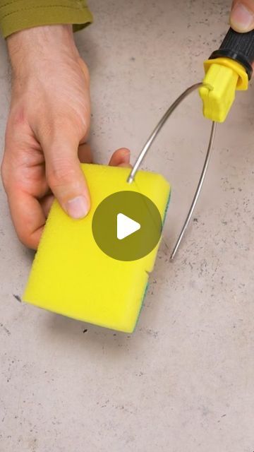 5 Minutes Craft, 5 Minute Hacks, Diy Handyman, Diy Gadgets, Clever Gadgets, 5 Min Crafts, Diy Crafts Life Hacks, Spy Gadgets, Smart Gadget