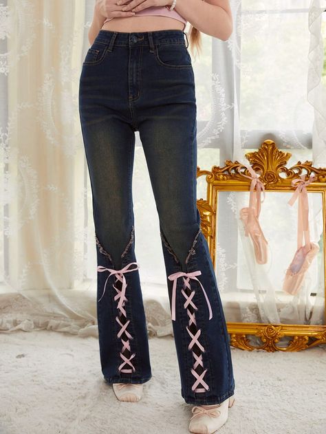 Kawaii Lace Up Front Flare Leg JeansI discovered amazing products on SHEIN.com, come check them out! Diy Flare Jeans, Ribbon Jeans, Denim Jeans Diy, Denim Diy Clothes, Lace Jeans, Diy Jeans, Fashion Top Outfits, Diy Clothes Life Hacks, Jeans Diy