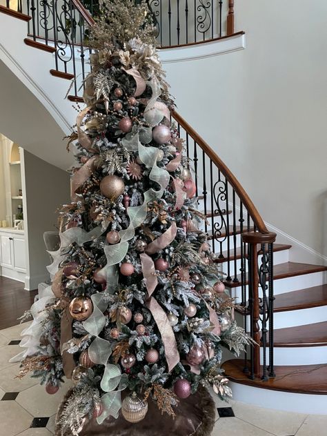 White Silver Rose Gold Christmas Tree, Blush And Green Christmas Tree, Rose Gold And Sage Green Christmas Tree, Rose Gold And Green Christmas Tree, Rose Gold And Burgundy Christmas Tree, Rose Gold Christmas Tree Ideas Themed, Green And Pink Christmas Tree, Gold Pink Christmas Tree, Adventes Vainags