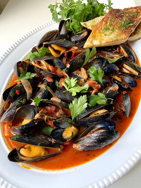 Spicy Mussels in Tomato Sauce - Season & Serve Blog Spicy Mussels, Mussels In White Wine Sauce, San Marzano Tomato Sauce, Calabrian Chili Paste, Baking Lessons, Keto Seafood, Easy Salsa Recipe, Steamed Mussels, Italian Night