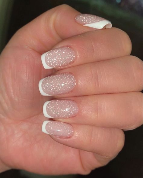 Ongles Gel French, Glitter French Nails, Feet Nail Design, White Tip Nails, Glitter French Manicure, Gel Toe Nails, White Glitter Nails, Ideas For Nails, Glitter Gel Nails