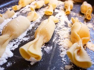 Caramelle Pasta Recipe, Entree Dishes, Black Olives, Black Olive, Jamie Oliver, Ricotta, The Recipe, Basil, Pasta