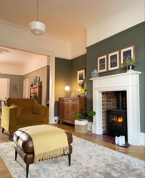 Modern Green Living Room, 1930s Living Room, Log Burner Living Room, Dark Green Living Room, Green Living Room Decor, Snug Room, Long Living Room, Victorian Living Room, House Interior Decor Ideas