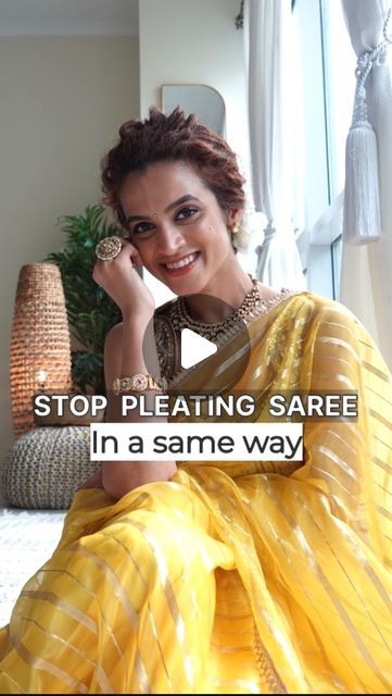 Saree Tips And Tricks, How To Wear Perfect Saree, How To Wear Saree In Different Style, Different Saree Draping Styles Indian, Saree Wearing Tips, Sari Tutorial, Cotton Saree Look Modern, Modern Saree Look, Saree Draping Styles Modern