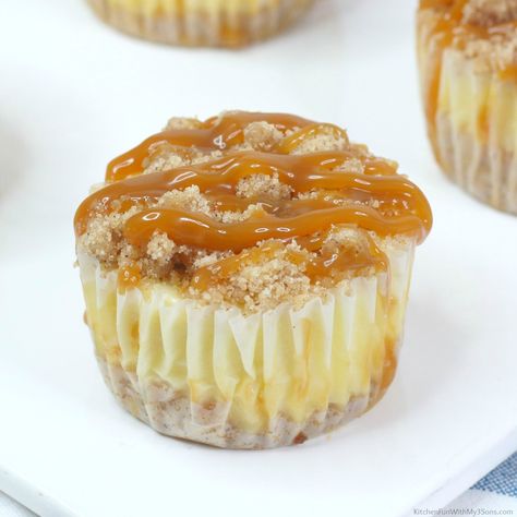 Salted Caramel Apple Butter, Salted Caramel Crumble, Mini Caramel Cheesecake, Caramel Apple Butter, Toast Cookies, Caramel Crumble, Crumble Cheesecake, Salted Caramel Recipes, Salted Caramel Cheesecake