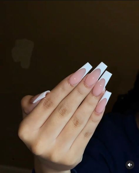 Hottest Nail Designs, Long French Tip Nails, White Tip Acrylic Nails, Nails Festive, Milky Nails, Acrylic Nail Set, Acrylic Press On Nails, White Acrylic Nails, French Tip Acrylic Nails