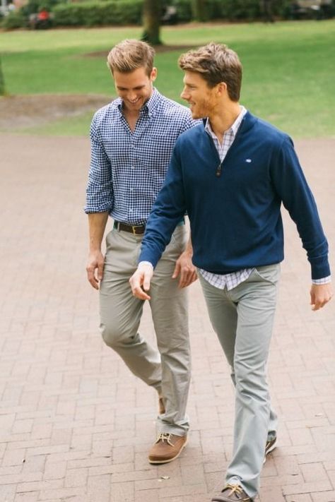 Mens Preppy Outfits, Boat Shoes Fashion, Preppy Mode, Male Outfits, Preppy Boys, Outfits Preppy, White Jeans Men, Preppy Mens Fashion, Preppy Men