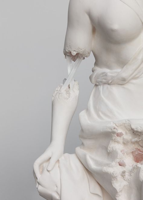 Rose Quartz Interiors, Body Museum, Knife Aesthetic, Daniel Arsham, Art Assignments, Ceramic Art Sculpture, Instagram Paris, Arte Inspo, Contemporary Sculpture